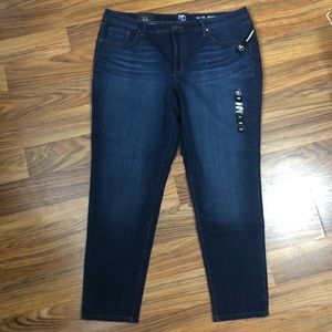 New Directions Skinny Jeans